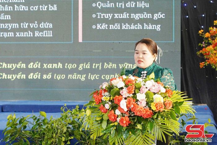 Đại diện HTX Nông nghiệp 26/3 tham luận tại tọa đàm.