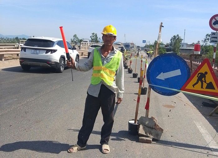 Lực lượng chức năng kiến nghị tăng cường đảm bảo giao thông tại các đoạn mặt đường và cầu đang sửa chữa trên QL1 qua Gia Lai.
