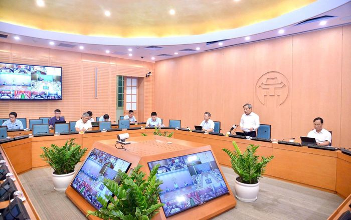 Quang cảnh hội nghị tại điểm cầu trụ sở UBND thành phố Hà Nội. Ảnh: Viết Thành.