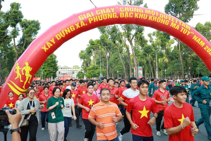Hàng chục nghìn người hưởng ứng Tháng hành động phòng, chống ma túy