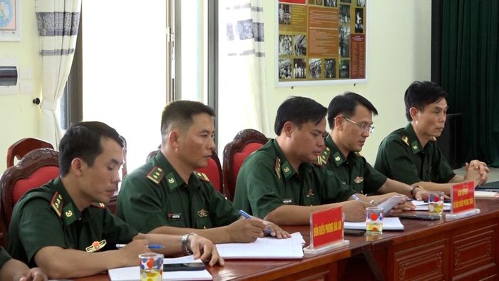 Cán bộ, chiến sĩ các Đồn Biên phòng tham dự buổi khảo sát thực tế của Ban Pháp chế HĐND tỉnh tại các đơn vị tuyến đầu thuộc Bộ đội Biên phòng tỉnh Quảng Trị