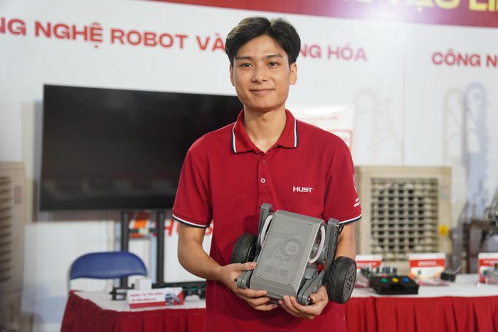 Sinh viên Lê Xuân Giang, Khoa Kỹ thuật ô tô – Đại học Bách Khoa Hà Nội