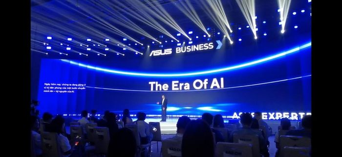 Ông S.Y. Hsu, Đồng Tổng giám đốc (Co-CEO) ASUS chia sẻ về kỷ nguyên AI. Ảnh: Ngọc Linh