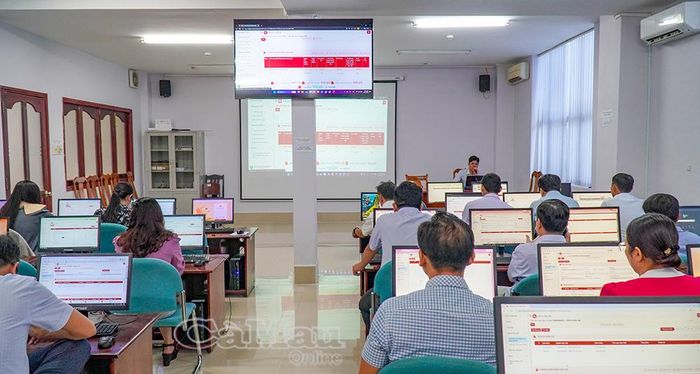  Cán bộ, công chức tham gia lớp tập huấn về phần mềm KPI, nhằm chuẩn bị sẵn sàng cho ngày vận hành thí điểm 1/7.