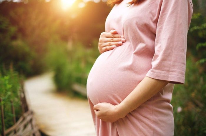Bác sĩ khuyến cáo sản phụ mang đa thai cần được theo dõi thai kỳ chặt chẽ. (Ảnh: Minh họa)