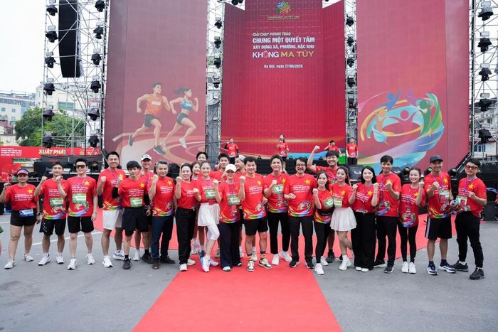 6.000 người tham gia giải chạy hưởng ứng Tháng hành động phòng, chống ma túy.