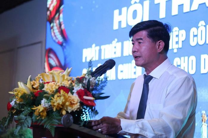  Ông Nguyễn Thiên Văn, Tỉnh ủy viên, Phó Chủ tịch UBND tỉnh phát biểu khai mạc Hội thảo. 