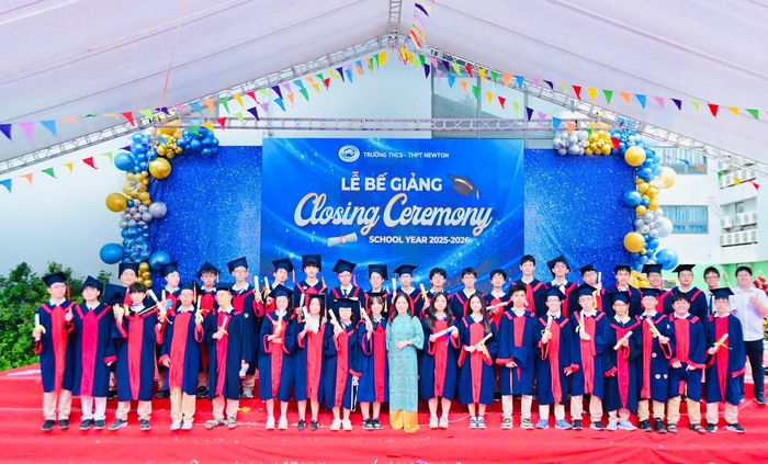 Lớp 9G0 Trường THCS-THPT Newton gây ấn tượng khi có 3 thủ khoa kỳ thi tuyển sinh vào lớp 10 Hà Nội năm 2026.