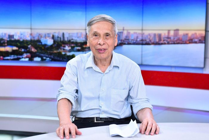 Ông Nguyễn Minh Giao, đại diện gia đình tiêu biểu Thủ đô được thành phố Hà Nội trao đổi tại Chương trình. Ảnh: Phan Anh