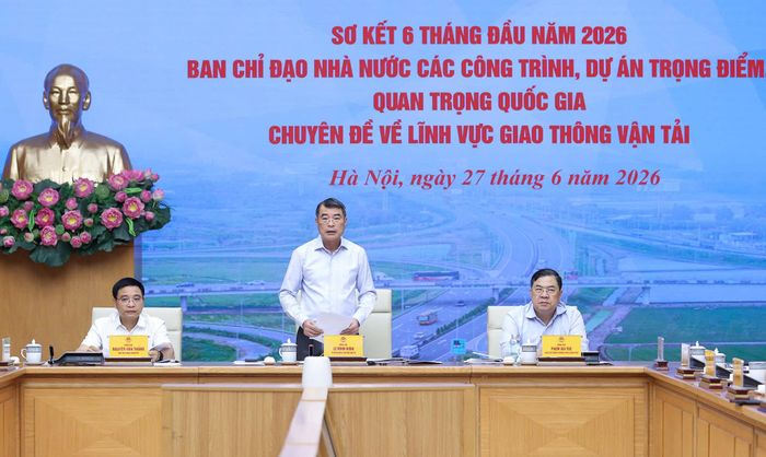 Thủ tướng Chính phủ Lê Minh Hưng phát biểu chỉ đạo tại hội nghị. Ảnh: Nhật Nam