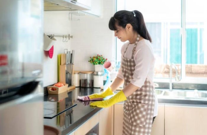 Dọn dẹp nhà cửa sạch sẽ, giữ không gian thoáng đãng cũng là cách để cân bằng năng lượng trong nhà. Ảnh minh họa: iStock.
