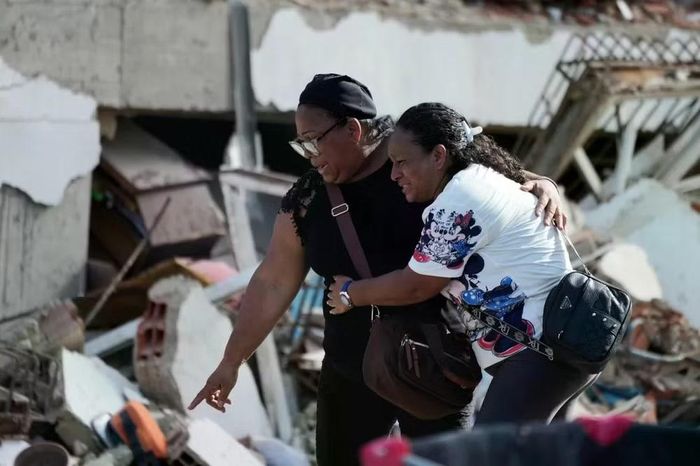 5 khu vực bị ảnh hưởng nặng nề nhất ngoài thủ đô Caracas là các bang Miranda, La Guaira, Aragua, Carabobo và Falcón.