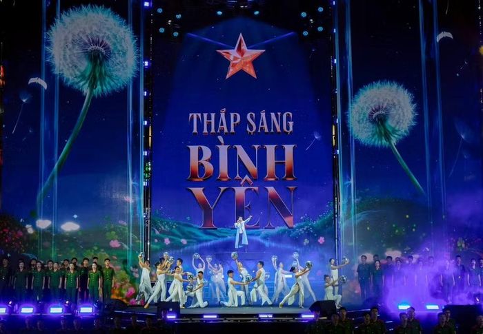 Mỗi câu chuyện đều làm nổi bật thông điệp sống tích cực cùng vai trò đồng hành của gia đình, cộng đồng