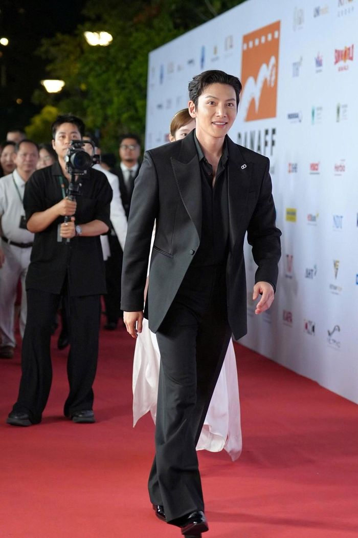 Nam diễn viên Hàn Quốc Ji Chang-wook