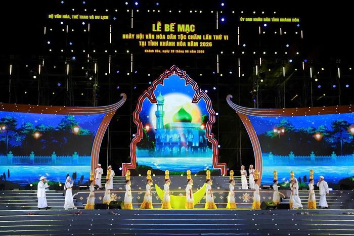 Tiết mục múa Chăm