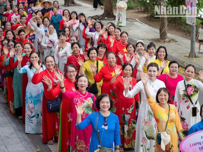 Trong bối cảnh phường Tây Hồ bước sang năm đầu tiên vận hành mô hình chính quyền hai cấp với quyết tâm đổi mới, sự kiện này chính là đòn bẩy quan trọng giúp Tây Hồ từng bước trở thành trung tâm văn hóa, du lịch chất lượng cao của Thủ đô; đồng thời bảo tồn và phát huy hiệu quả các giá trị cảnh quan sinh thái, di sản đặc sắc của khu vực Hồ Tây.