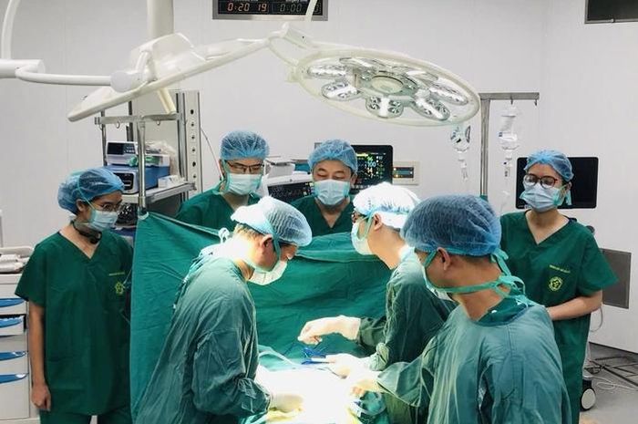Các bác sĩ kịp thời cấp cứu ca đột quỵ