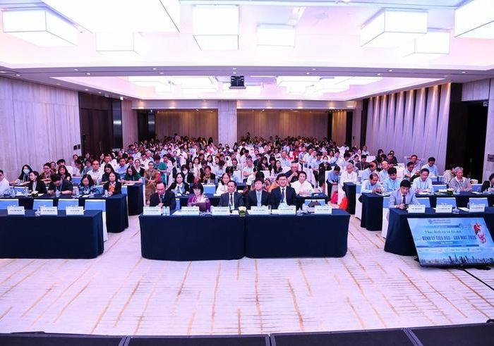 Hội nghị thu hút gần 600 chuyên gia, bác sĩ và nhân viên y tế đăng ký tham dự
