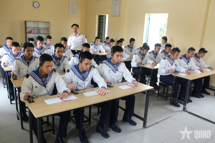 Tổ chức huấn luyện báo vụ. Ảnh do đơn vị cung cấp 