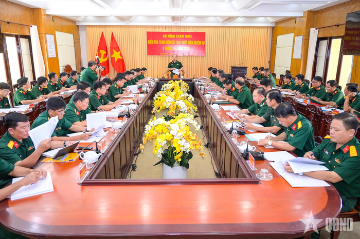 Quang cảnh buổi kiểm tra. Ảnh: PHƯƠNG VŨ