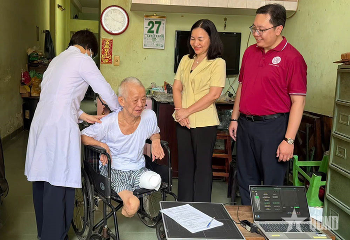 Chăm sóc sức khỏe nhân dân - hoạt động nghĩa tình ở TP Hồ Chí Minh.