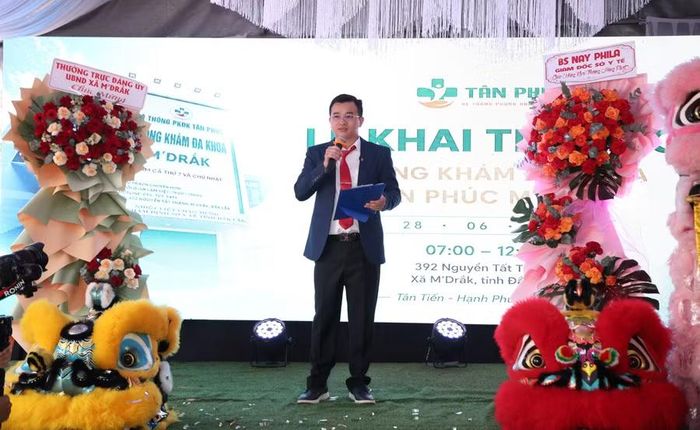 Bác sĩ Mai Văn Đỏ, Chủ tịch kiêm Tổng Giám đốc Hệ thống Phòng khám Đa khoa Tân Phúc.