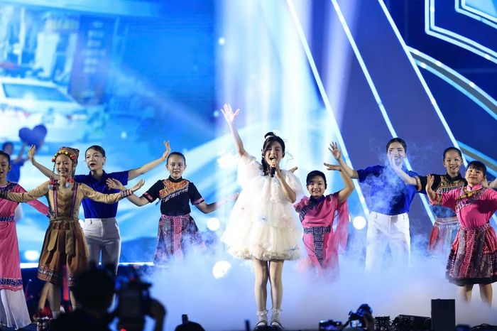 Đó là những người trẻ tình nguyện lên rừng, xuống biển, là những thanh niên tiên phong trong nghiên cứu khoa học, đổi mới sáng tạo và chuyển đổi số...
