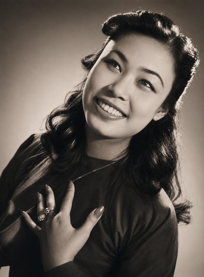 Nghệ sĩ Kim Chung.