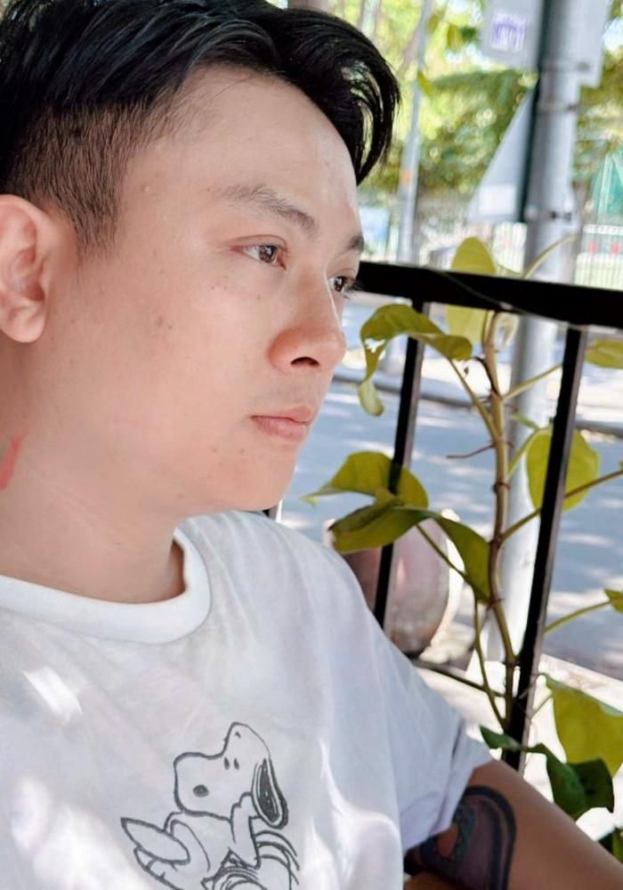 Ca sĩ Hoài Lâm suy nghĩ tích cực sau nhiều biến cố. 