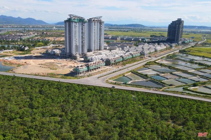  Điểm đầu tuyến đường kết nối với đường Nguyễn Sỹ Sách kéo dài, thuộc phường Trường Vinh, tỉnh Nghệ An (Ảnh: Văn Đức). 