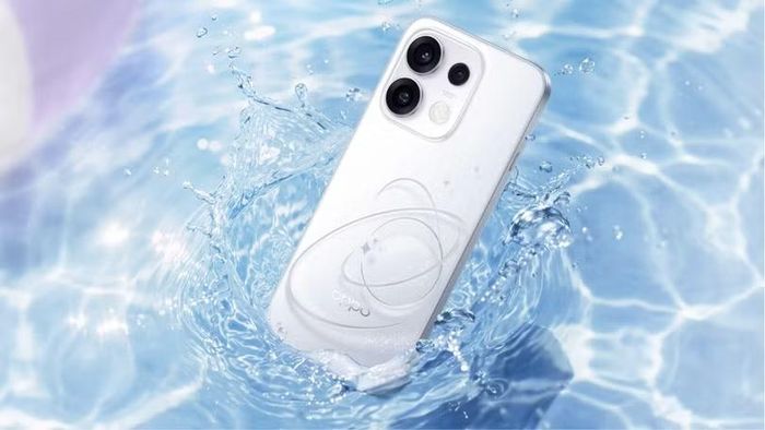 3 phiên bản màu thiết kế HoloVerse 3D trẻ trung, thời trang