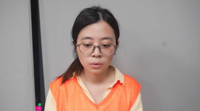 Đối tượng Trương Minh Phương phụ trách nhân sự, bộ phận telesale và đứng tên đại diện theo pháp luật của doanh nghiệp. Cơ quan Công an xác định Metaland có phương thức vận hành tương tự các doanh nghiệp đã bị điều tra trước đó, bao gồm chi trả một khoản tiền dưới danh nghĩa "cho thuê thẻ nghỉ dưỡng năm đầu tiên" trích từ chính tiền của bị hại để tạo lòng tin. (Ảnh: PV/Vietnam+)