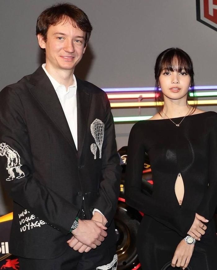 Lisa vướng tin đồn chia tay Frédéric Arnault.