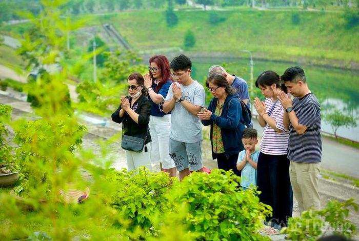Theo bà Khương, mỗi lần cả gia đình sum họp đều trở thành những khoảnh khắc đáng quý. Ảnh: Ngô Nhung