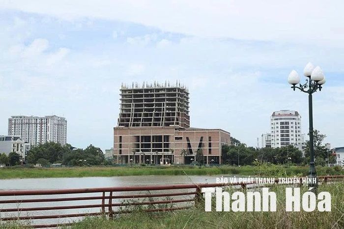 Dự án Hạ tầng kỹ thuật Công viên nước Đông Hương, phường Hạc Thành đã được tỉnh rà soát đưa ra khỏi danh sách dự án tồn đọng, kéo dài.