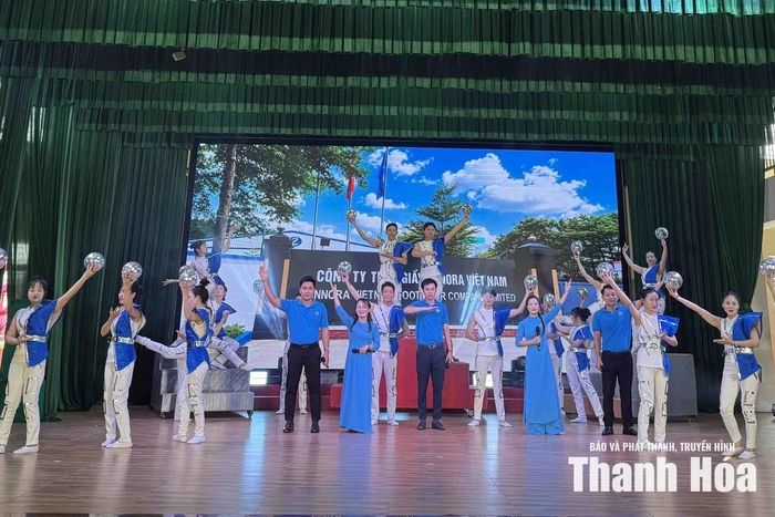 Phần thi của Công ty TNHH Giầy Annora Việt Nam.