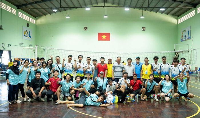Đội tuyển bóng chuyền dân tộc Chăm tỉnh An Giang đạt thành tích cao tại ngày hội.