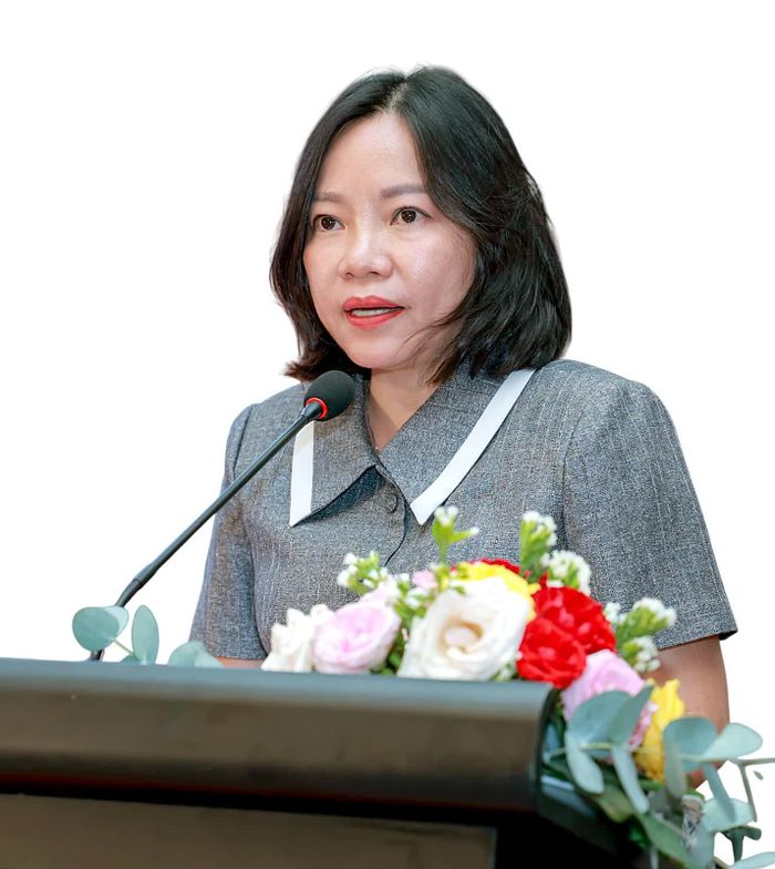 Bà Thái Thị Lệ Hằng.