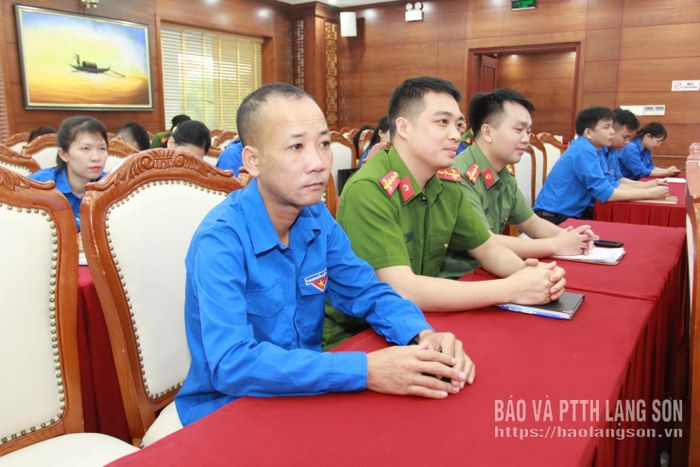 Đại biểu tham gia hội nghị tập huấn