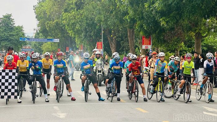 Các vận động viên chuẩn bị bước vào những nội dung thi đấu đầu tiên.