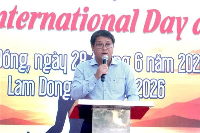 Ông Huỳnh Ngọc Tâm, Phó Giám đốc Sở Văn hóa, Thể thao và Du lịch tỉnh Lâm Đồng phát biểu tại buổi lễ