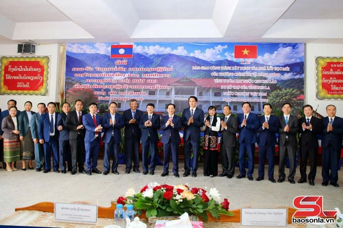 Khánh thành công trình nhà lớp học, Trường Chính trị - Hành chính tỉnh U Đôm Xay.