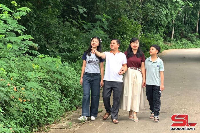 Gia đình chị Doãn Thị Thanh Hương, tiểu khu 4, xã Thuận Châu nhiều năm liền được công nhận là gia đình văn hóa tiêu biểu.