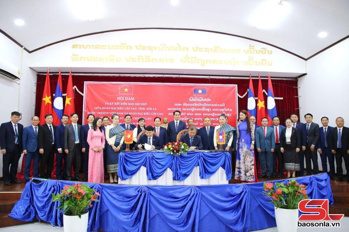 Ký kết Biên bản thỏa thuận hợp tác giai đoạn 2026 – 2029 giữa hai tỉnh.