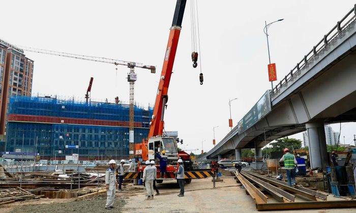 Lãnh đạo Thành ủy Hà Nội yêu cầu các đơn vị tập trung bù tiến độ đã chậm, đảm bảo kế hoạch hoàn thành dự án.