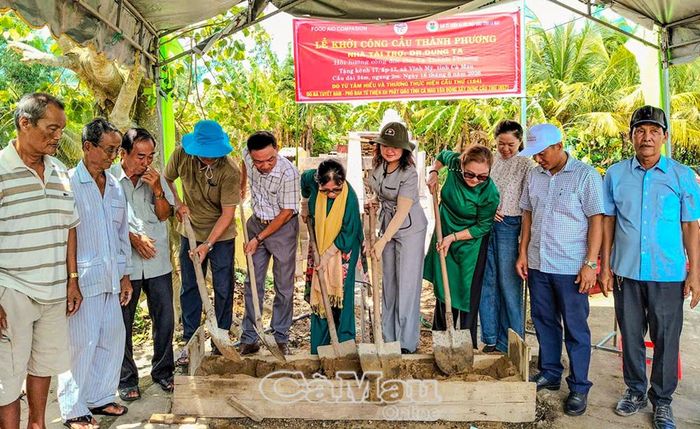  Khởi công cầu Thành Phương, Ấp 17, xã Vĩnh Mỹ.