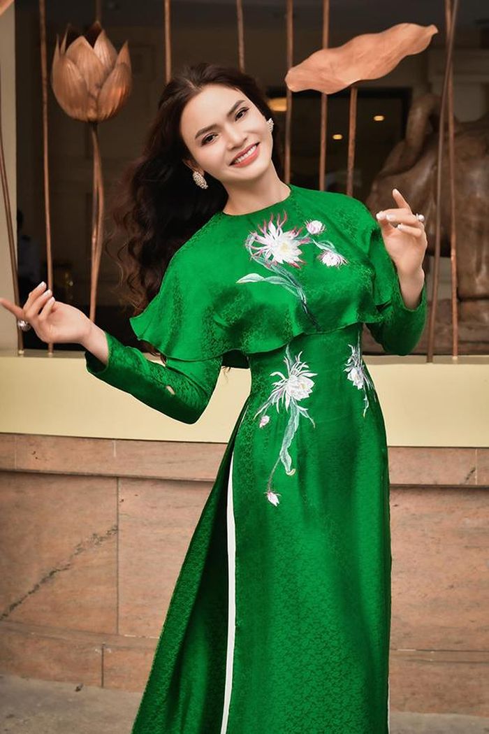 NSND Phạm Phương Thảo từng thu hút sự chú ý với khán giả khi là nữ nghệ sĩ trẻ nhất được tặng danh hiệu NSND cao quý đợt 10 vào năm 2024.