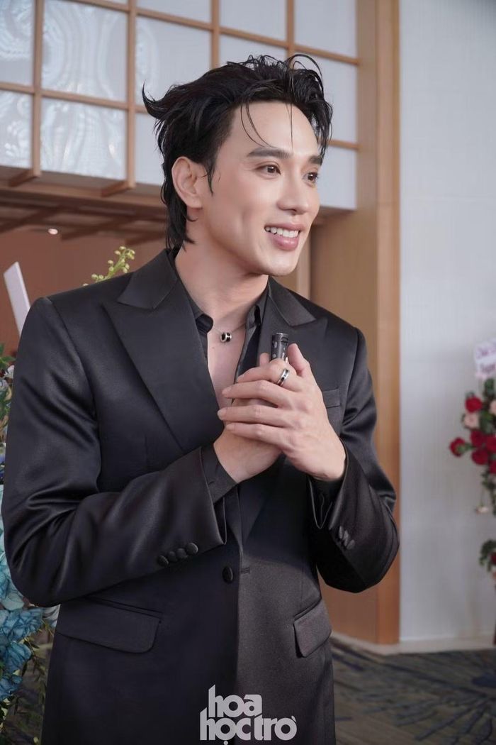 Giao diện "nét nào ra nét đó" của Anh Tài Thuận Nguyễn.