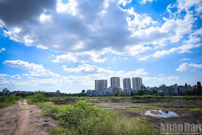 Dự án xây dựng tuyến mương Việt Hưng-Cầu Bây và hồ điều hòa Cự Khối cùng các dự án đầu tư quan trọng khác, như tuyến cống thoát nước Long Biên-Cự Khối; trạm bơm Cự Khối và tuyến mương xả ngoài đê; tuyến đường 25m Cự Khối-Cổ Linh; công viên hồ Thạch Bàn, sẽ hình thành hệ thống thoát nước đồng bộ, không chỉ phục vụ phường Long Biên mà còn tác động tích cực, hoàn thiện hạ tầng cả khu vực phía đông Thủ đô.