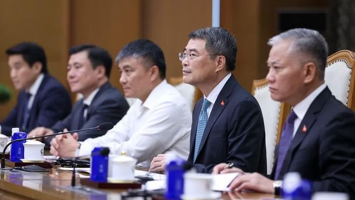  Thủ tướng Chính phủ Lê Minh Hưng phát biểu ý kiến tại buổi tiếp. (Ảnh: Nhật Bắc/VGP) 
